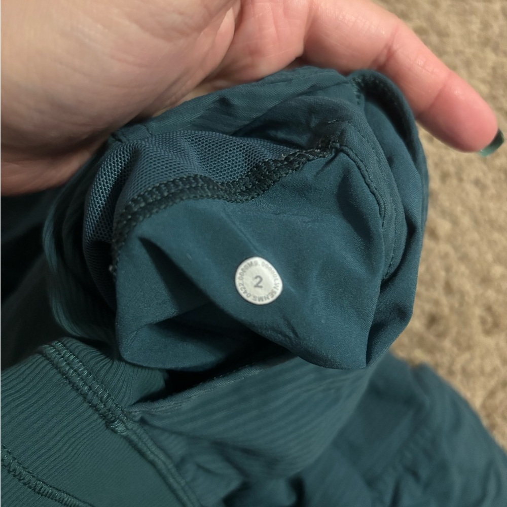 Lululemon Dance Studio Mid Rise Jogger Size 2 Legacy green - Picture 4 of 5